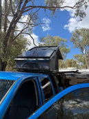 ROOF TOP TENT 7CM MATRESS USB  6.4M LED LIGHT OPENING 211X145X145CM